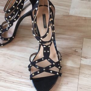 Forever 21 Womens Black Stud Heels Strappy Size 8